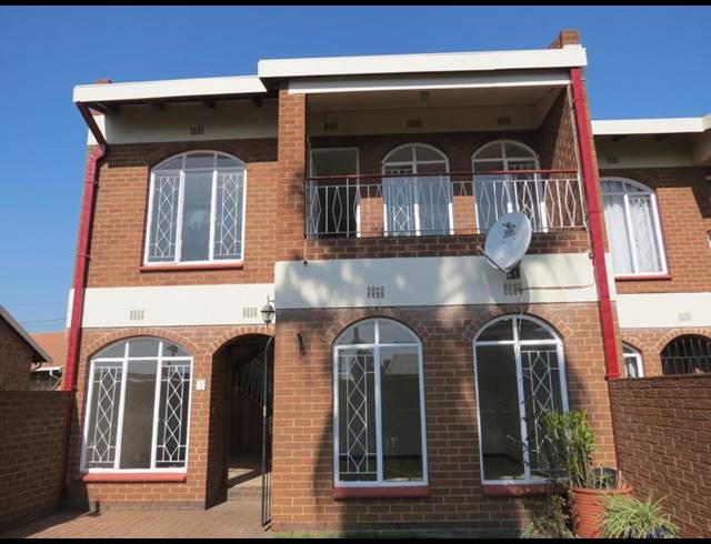 3 BEDROOM DUPLEX FOR SALE IN BEYERS PARK